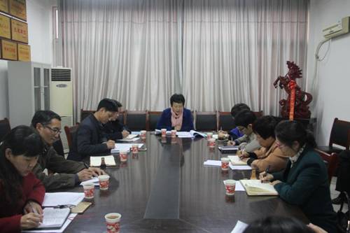 http://dss.huuc.edu.cn/__local/0/45/D7/BB37C2F42E8A0BD61B1B30E9A54_4FC8E2E9_14D75.jpg