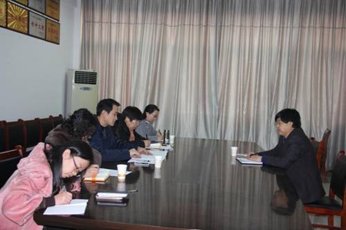 http://dss.huuc.edu.cn/__local/6/F5/12/3ACD4CA1EFE7EB877C4C1E31CBE_6A13CD3E_13C8E.jpg